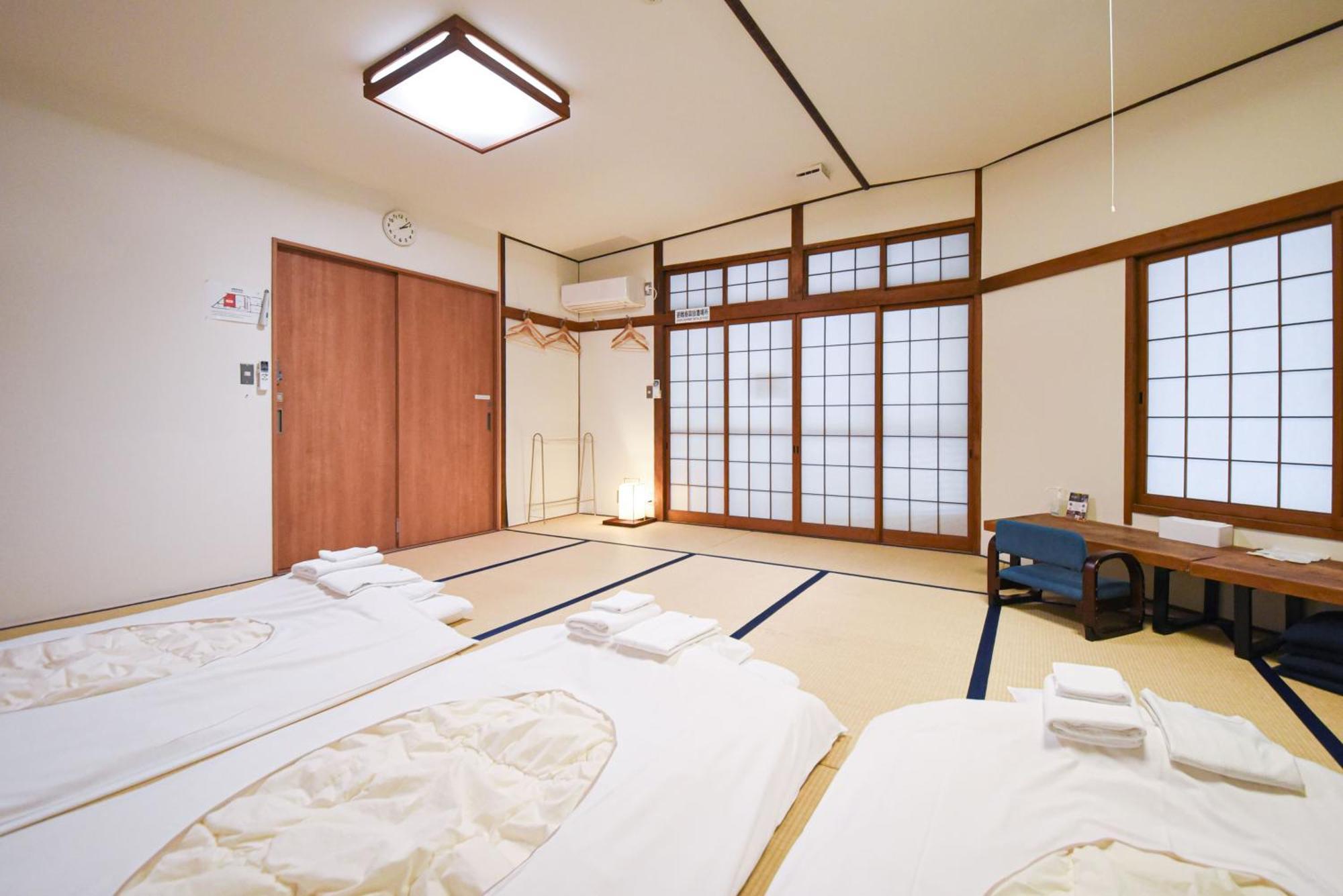 4S STAY Awaikeda Ekimae Miyoshi  Bagian luar foto