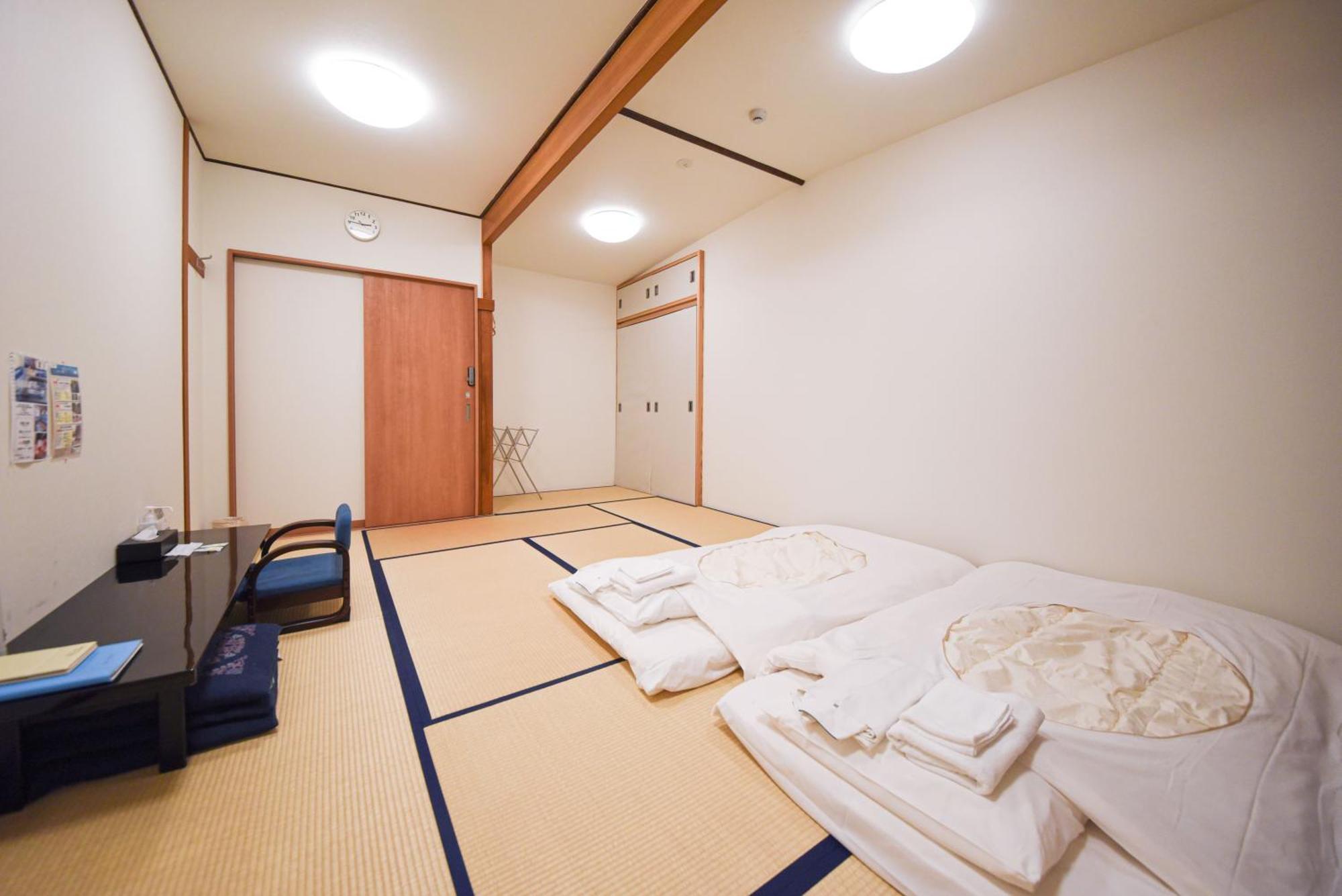 4S STAY Awaikeda Ekimae Miyoshi  Bagian luar foto
